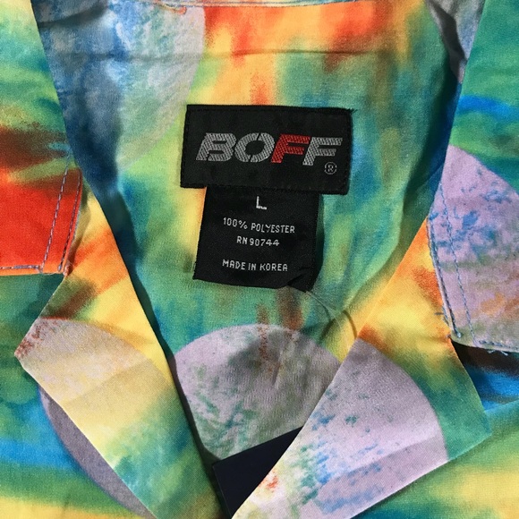 Boff Rainbow Moon Short Sleeve Button Front Large - Picture 3 of 8